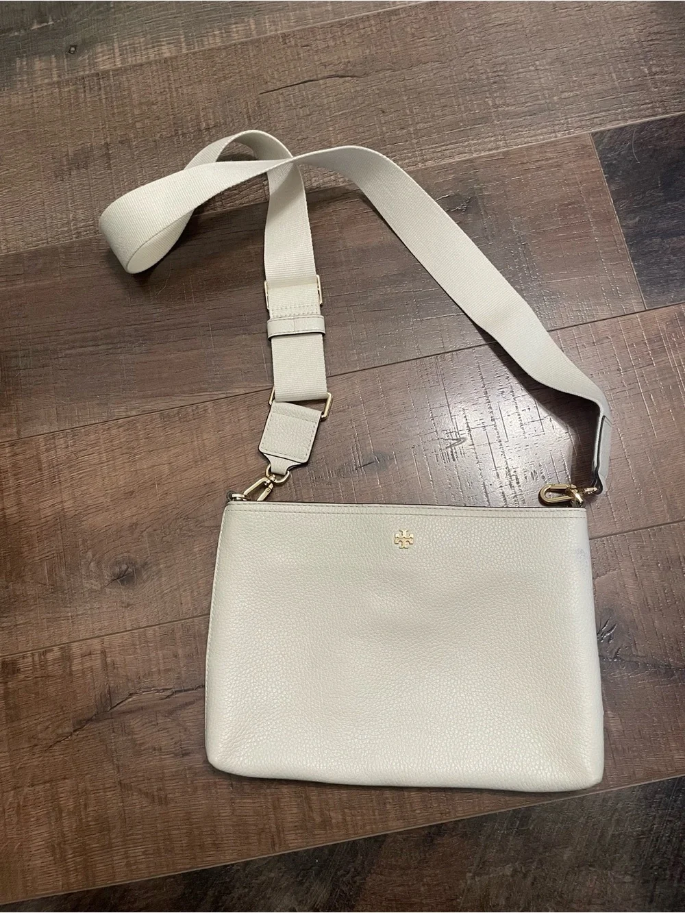 Tory Burch Blake Cream Leather Crossbody Bag Zip Closure Leather